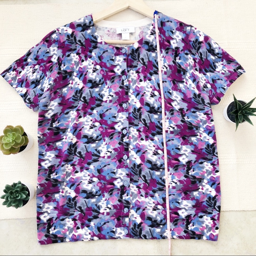 Ann Taylor Short Sleeve Sweater Floral Purple Sz M - Picture 4 of 7